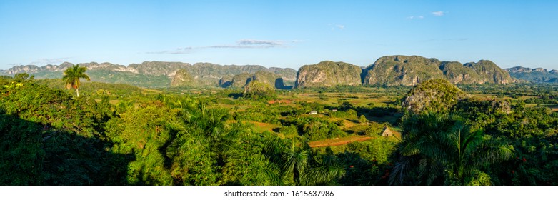 High Resolution Panoramic View Of The Viñales Valley In Cuba