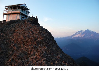 High Rock Fire Lookout Washington State Stock Photo 160613972 