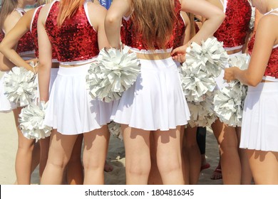 cheerleader under skirt