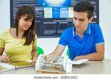 High School Students Learning Physics Stock Photo 1030511812 | Shutterstock