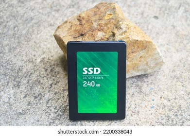 High Speed SSD, SSD Drives Are Very Popular.