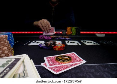 High Stakes Texas Hold 'em Poker Game At The Casino