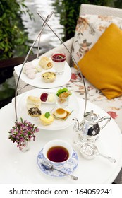 High Tea Set With Dessert