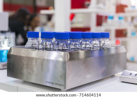 high technology and modern of multi point stirring dry bath machine for scientific with lab flask at laboratory