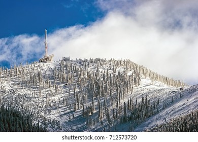Der höchste Berg in den Beskiden - Lysa Hora (Bald-Gebirge) im Winter