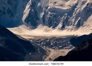 The highest mountain of Siberia - Shutterstock ID 748476739