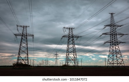 2,011 Power Grid Storm Images, Stock Photos & Vectors 