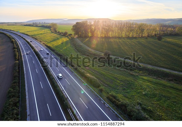 highway, freeway,\
traffic and photo from\
above