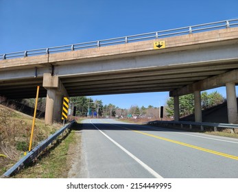 3,269 Railing on overpass Images, Stock Photos & Vectors | Shutterstock