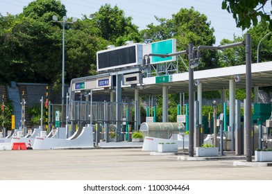 
Highway / toll booth