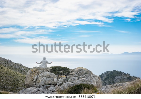 Hiker On Mountain Meditating Sea Success Stock Photo Edit - 