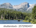 Hiking along Sprague Lake in Rocky Mountain national Park in Colorado