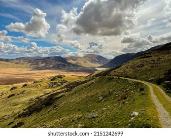 Hiking In The Carneddau, Snowdonia 