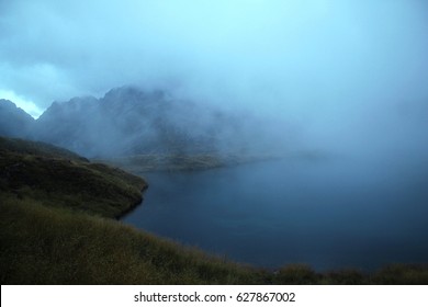 Hiking At Lake Angelus - Nelson Lakes, New Zealand