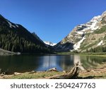 Hiking Maroon Bells, Crater Lake in Aspen, Colorado, Zen Hiking Experience, Outdoor Adventure, Travel Destinations, Hiking Bucket List, Valley View