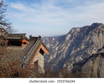 Hiking Mount Hua Shan, Beijing, China