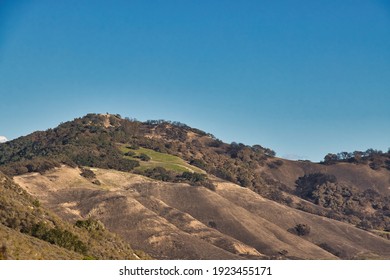 Hiking At Paradise Cove In Avila Beach California