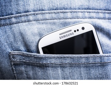 HILVERSUM, NETHERLANDS - FEBRUARY 24, 2014: Samsung Group is a S. Korean multinational company and biggest competitor with Apples iphone. Samsung shipped 86 million smartphones worldwide in Q4 2013.