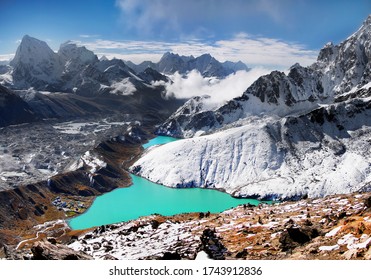 Himalaya mountain lake glacier Himalayas hiking trail in autumn Nepal	