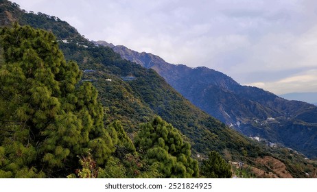 Himalayan mountain ranges in Kasmir
