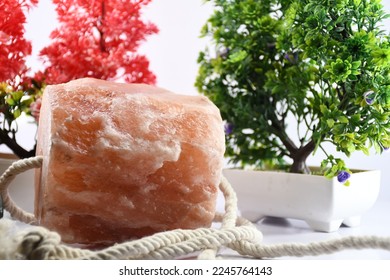 Himalayan Natural Pink Lick Salt