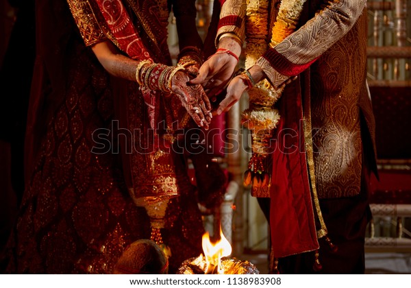 Hindu Couple Performing Saat Phere Seven Stock Photo Edit Now