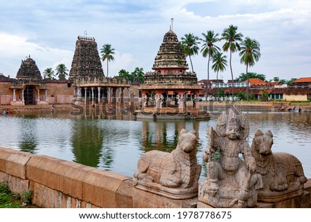 Hindu temple complex in the small town of Karaikkudi in the district of Kanadukathan in the Tamil Nadu region of southern India. 