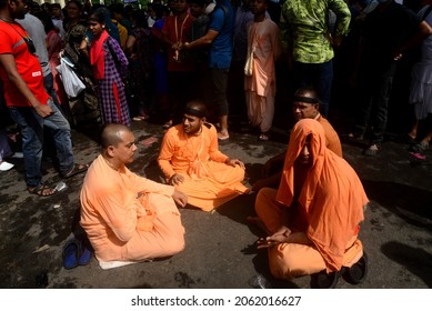 Hindus Stage A Demonstration In Dhaka, Bangladesh, On October 18, 2021, To Protest Against The Fresh Religious Violence Against Hindus In The Country.



