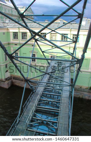 
a hinged bridge corridor between the two buildings of the Mariinsky Theater. view from above