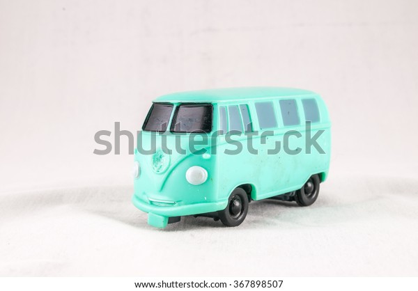 Hippie Bus\
Van