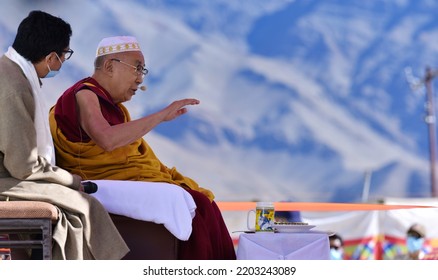 His Holiness The Dalai Lama Addressing The Muslim Community 