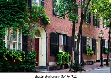 Historic Brownstone House In Beacon Hill, Boston