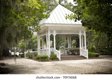 Historic Crawford Square In Savannah, Georgia