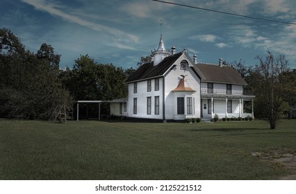 A Historic Home With Unique Features In South Texas