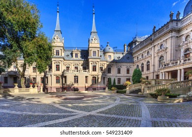 Historic Poznanski Palace Garden Lodz Poland Stock Photo 549231409 ...