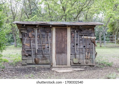 Historic Rural Barn In Silicon Valley. Barron Park, Santa Clara County, California, USA.