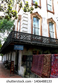 Historic Southern Architecture Low Country Early America 1700s Savannah, Georgia. The Southern Charm Of The Deep South Begins With The Historical Landmark Architecture.  