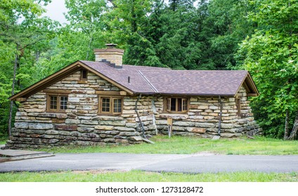 Lodge Exterior Images Stock Photos Vectors Shutterstock