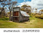 Historic Wallace Hut which is the oldest remaining cattlemen