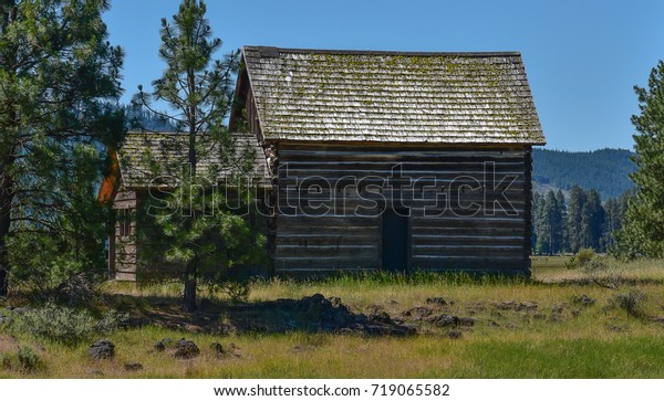 Historic Whitcombcole Hewn Log House State Buildings Landmarks