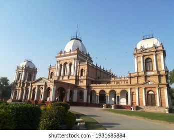 Historical Noor Mahal Bhawalpur Pakistan