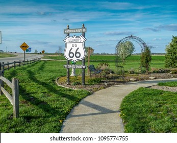 Historical Route 66 Sign In Illinois