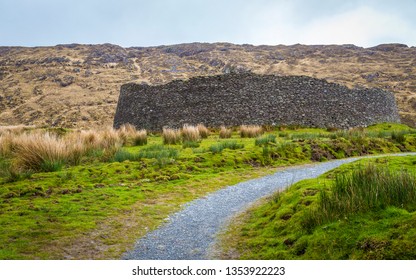 Historical Staigue Stone Fort Near Sneem, Ring Of Kerry, Ireland