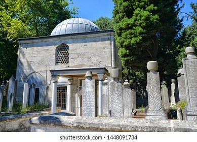 Historical Tomb In Eyüpsultan (Nisanci Feridun Pasa), 6 July 2019, Eyupsultan - İstanbul