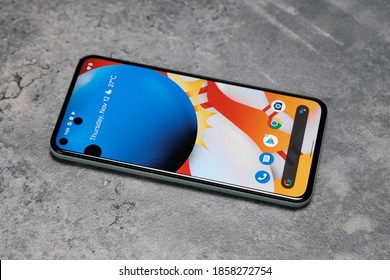 Ho Chi Minh City / Vietnam - Nov 20th 2020: Review Smartphone Google Pixel 5