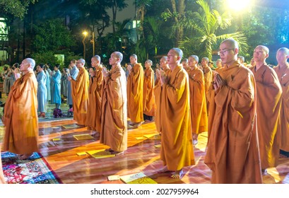 637 Vietnamese monks praying temple Images, Stock Photos & Vectors ...