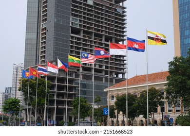 Ho Chi Minh City, Vietnam - April 20, 2022: The Flags Of ASEAN And Ten Countries Of ASEAN In Ho Chi Minh City