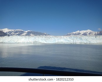 
Hobbart Glazier Is Where The Melting Season Of The Arctic Ice In Alaska And Marked The End Of The Winter Season.