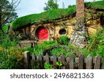 Hobbit Hole in Matamata - New Zealand