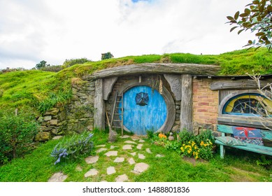 Imagenes Fotos De Stock Y Vectores Sobre Gandalf Shutterstock